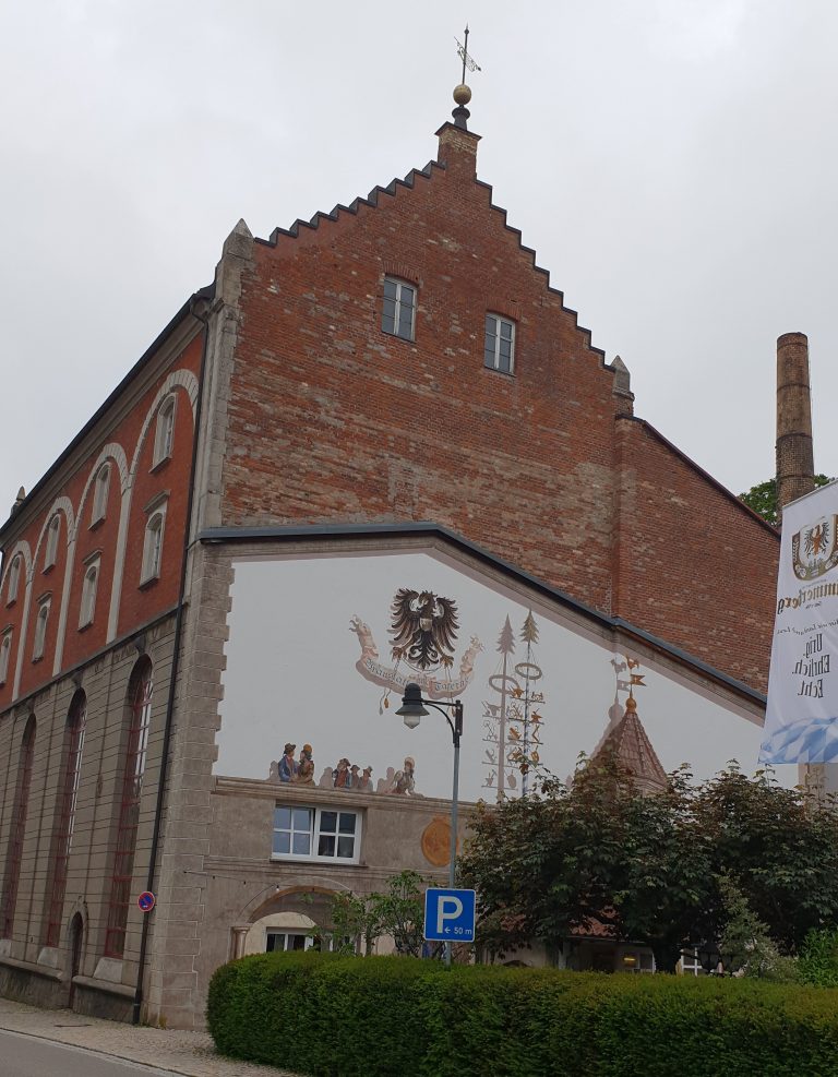 media userfiles d12d02497acaabf 768x987