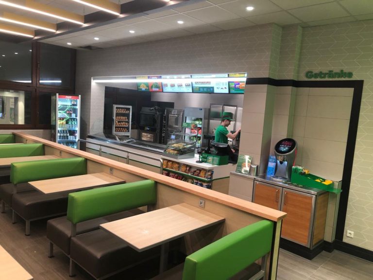 7A01E9A8 06D8 4F35 928E AF2376D9F103 768x576