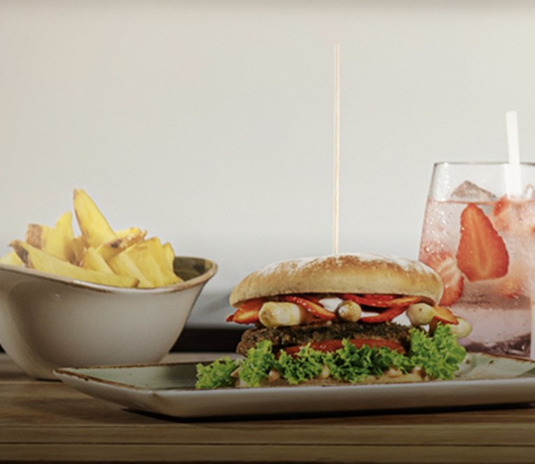 Bildschirmfoto 2021 05 21 um 18.09.11 768x666